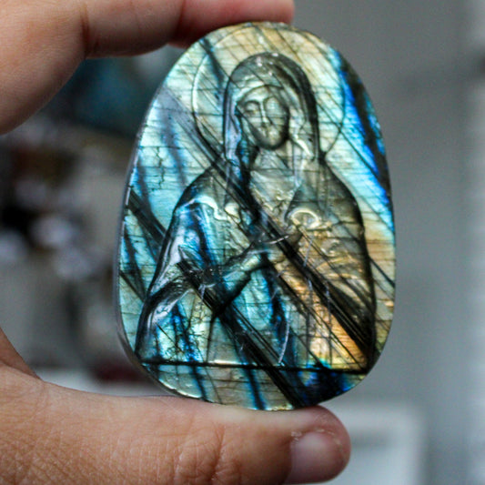 Labradorite mother mary